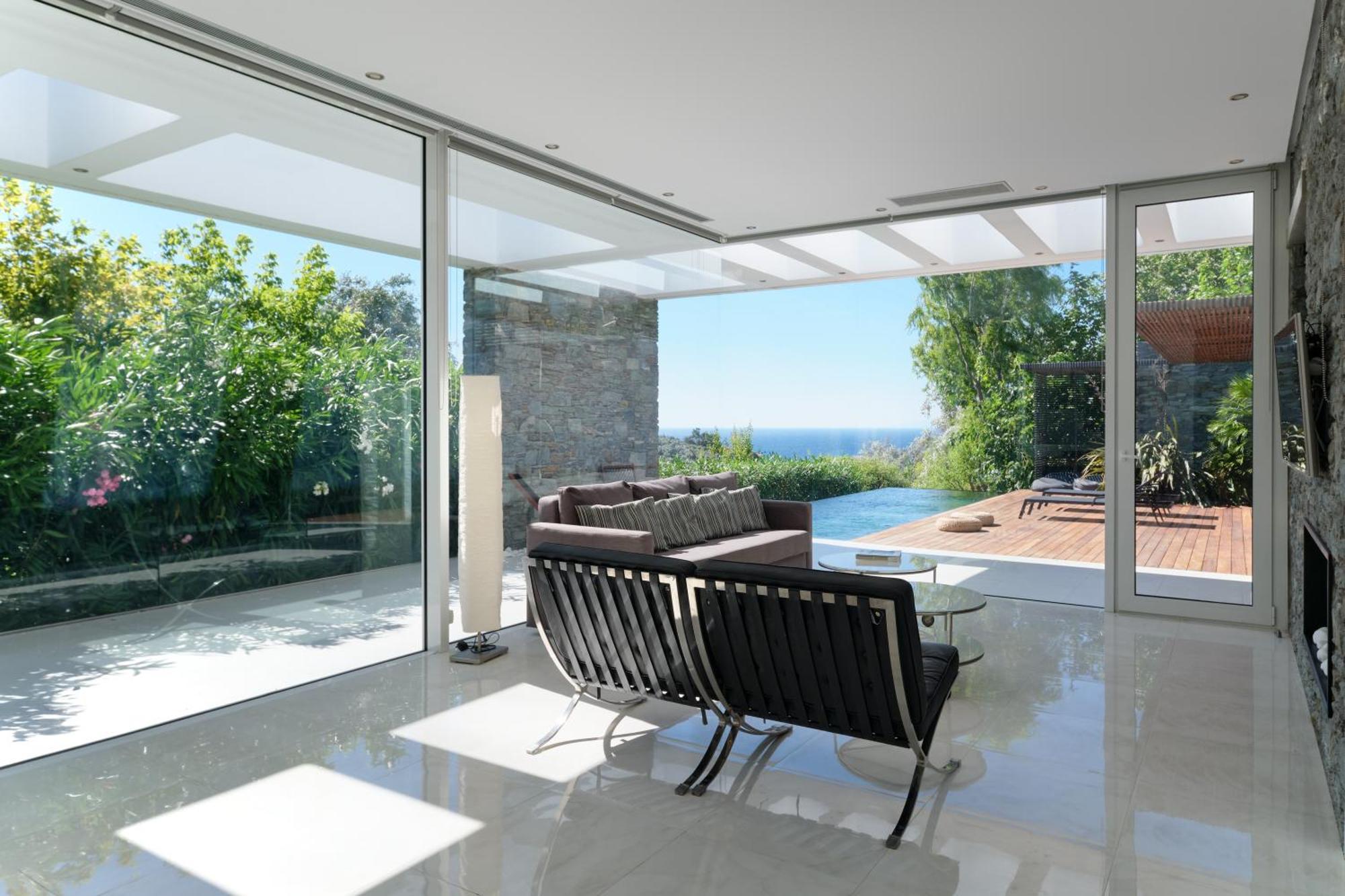 A - Luxury Villas Пломарион Экстерьер фото